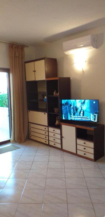 Apartment Benjamin โรกอซนิซา ภายนอก รูปภาพ